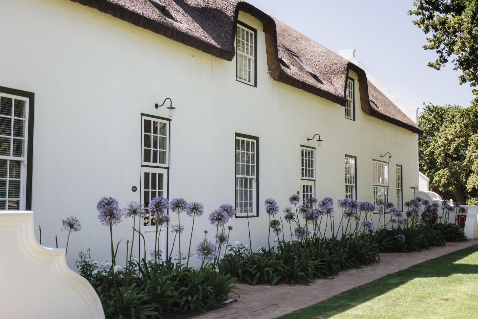 Adara Palmiet Valley Luxurious Boutique Farm Bed & Breakfast Paarl
